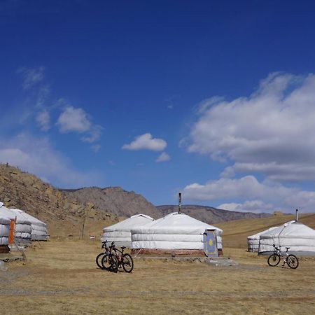 My Mongolia Eco Ger Camp Hotel Nalayh Eksteriør billede